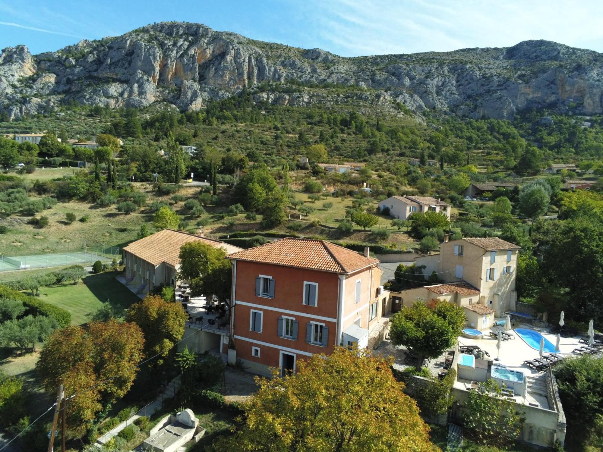 Hotel Le Colombier Moustiers-Sainte-Marie Kültér fotó