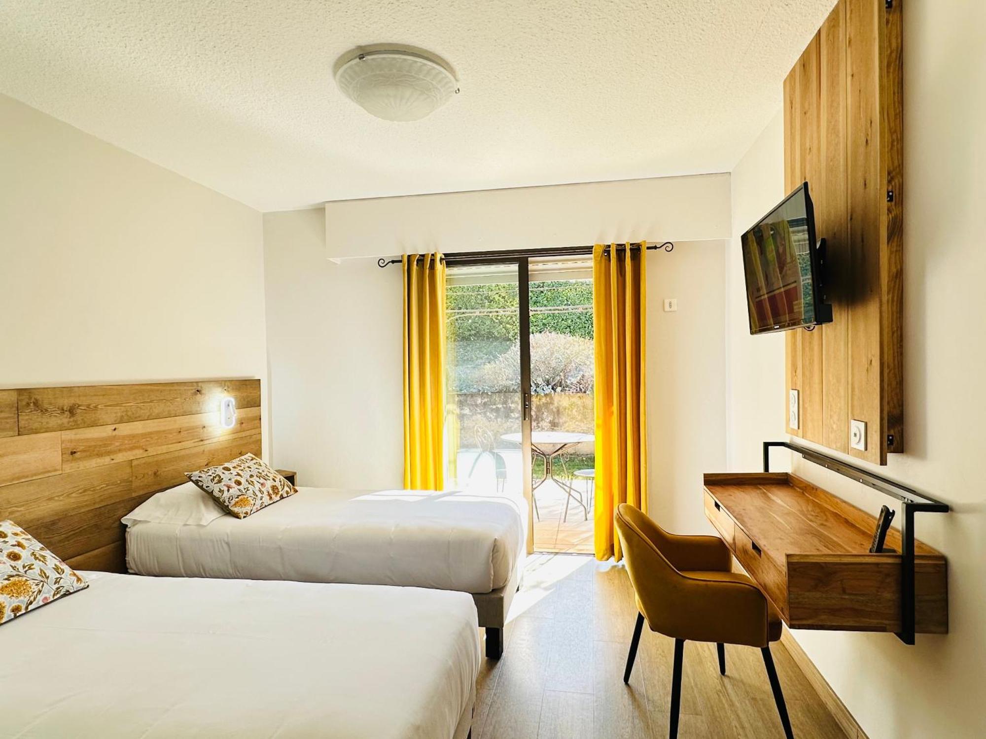 Hotel Le Colombier Moustiers-Sainte-Marie Kültér fotó